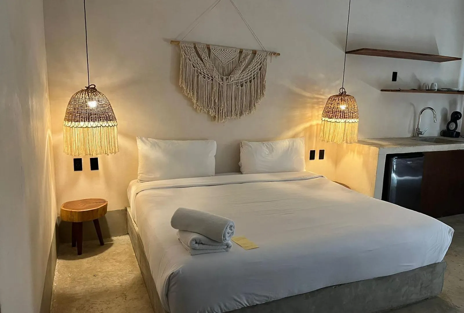 Cute And Cozy Room With Rooftop Pool Tulum Mexico
