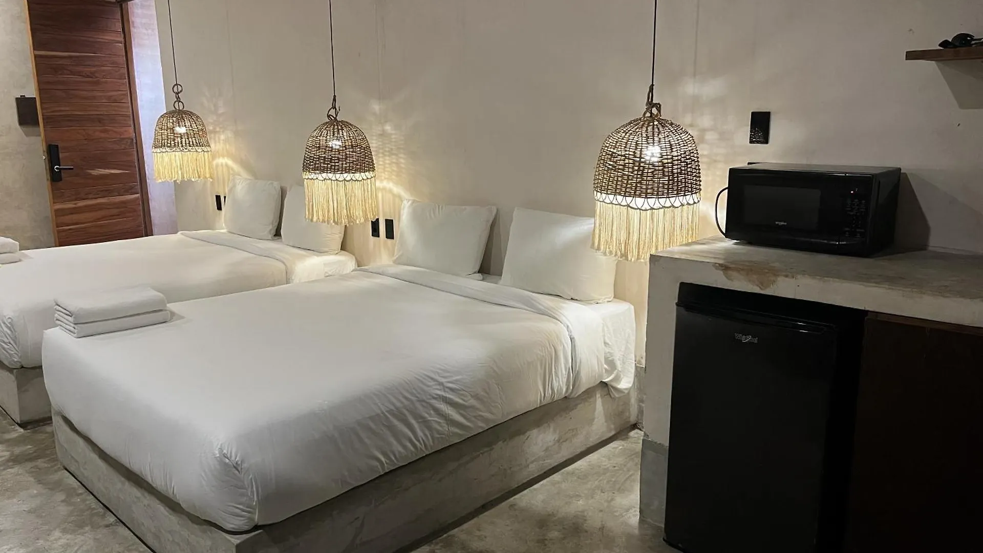 Cute And Cozy Room With Rooftop Pool Tulum Mexico